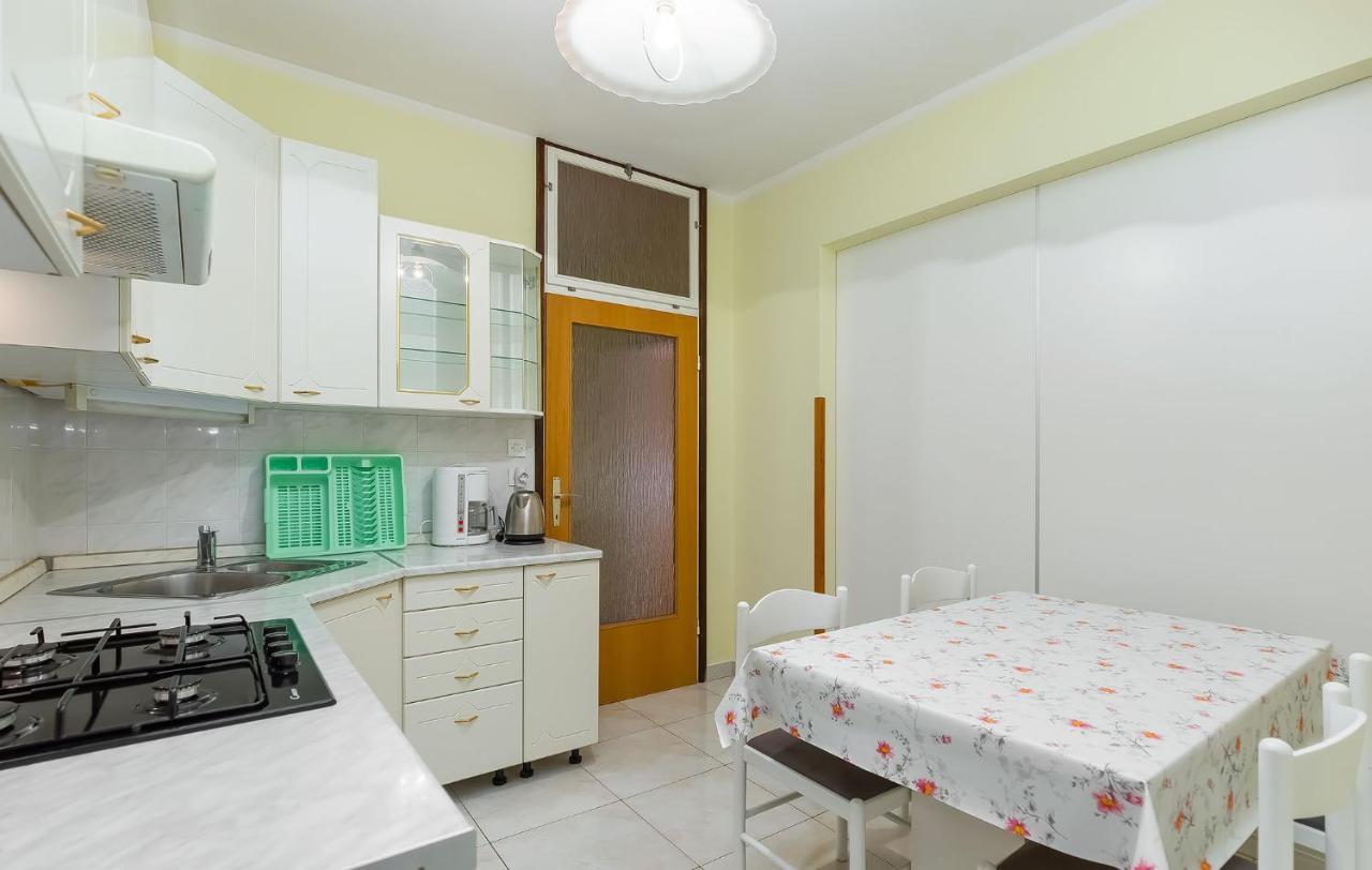 Apartments And Rooms Lago Rupa Exterior foto