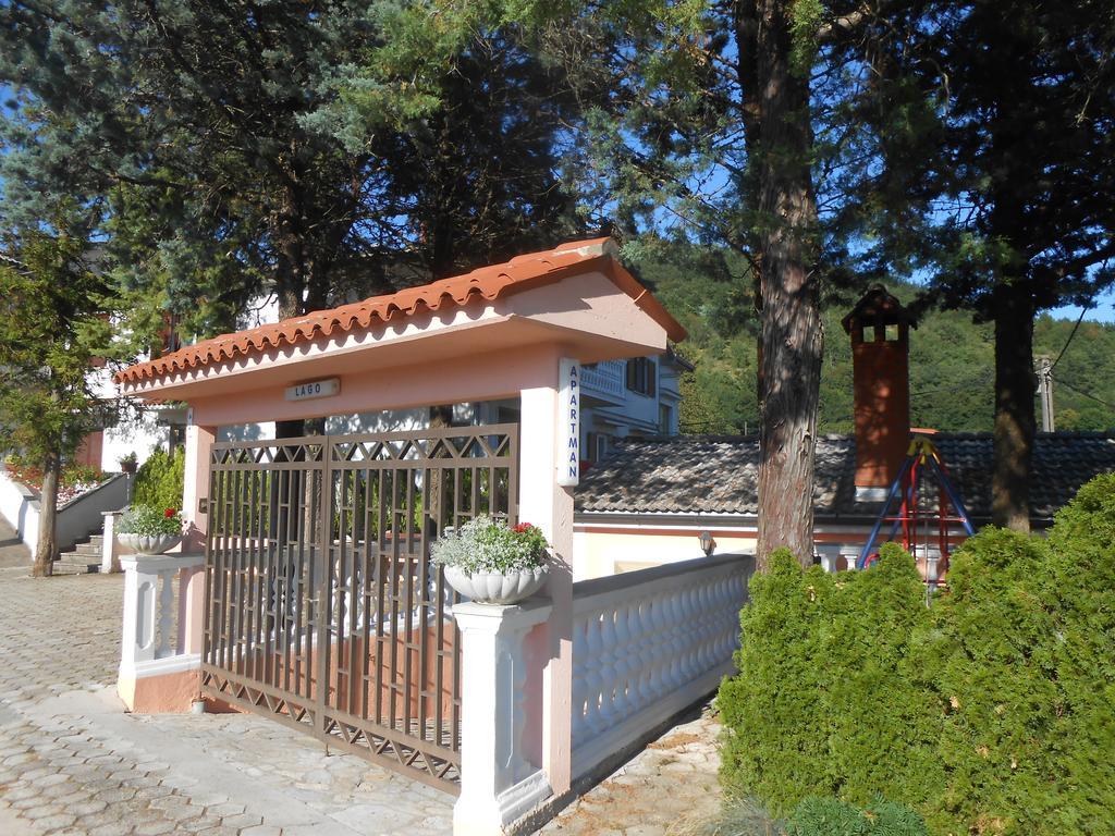 Apartments And Rooms Lago Rupa Exterior foto